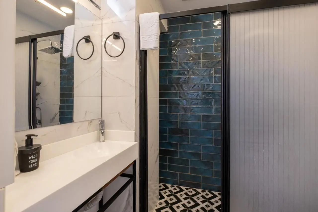 Megalos Galata Hotel