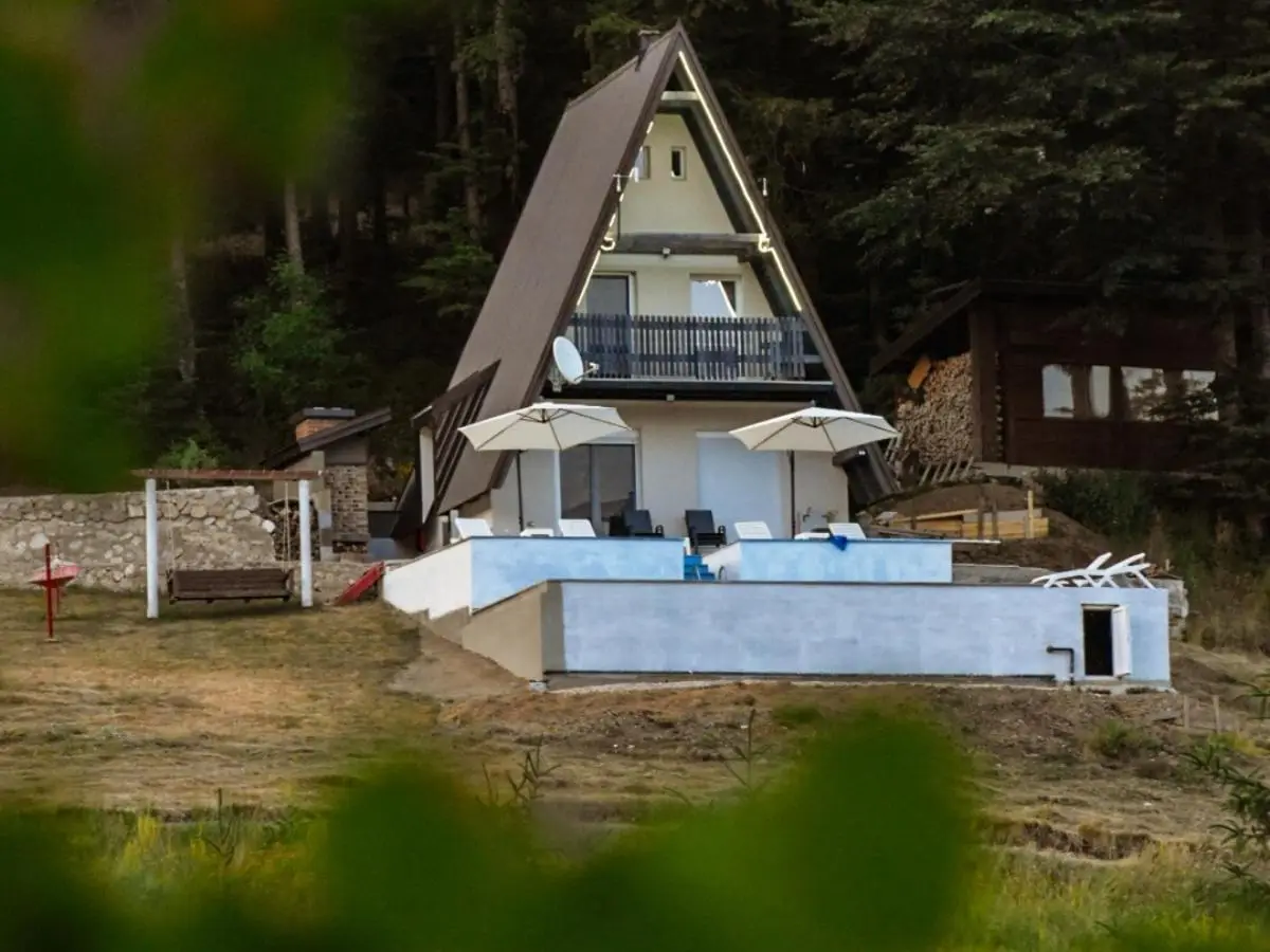 Weekend house NEST Bjelašnica