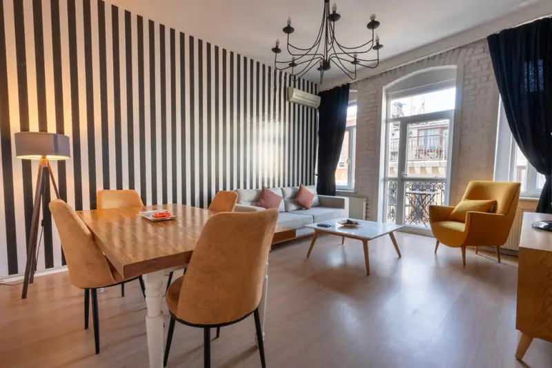 5 Apartment Galata