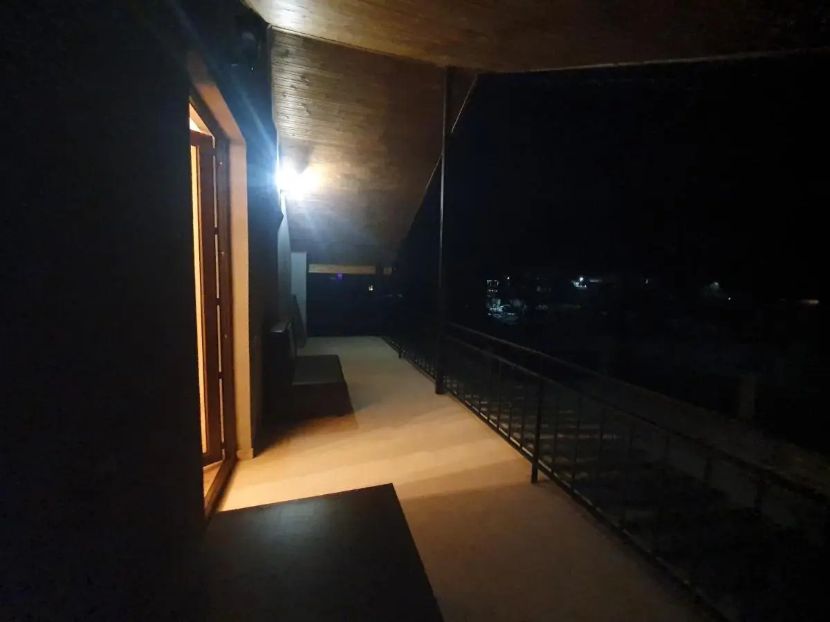 Gesh House