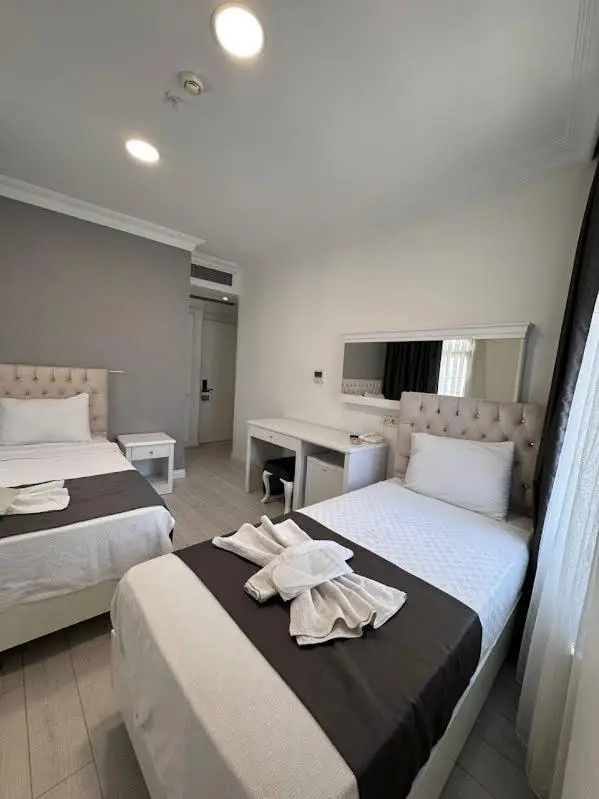 Ens Hotel