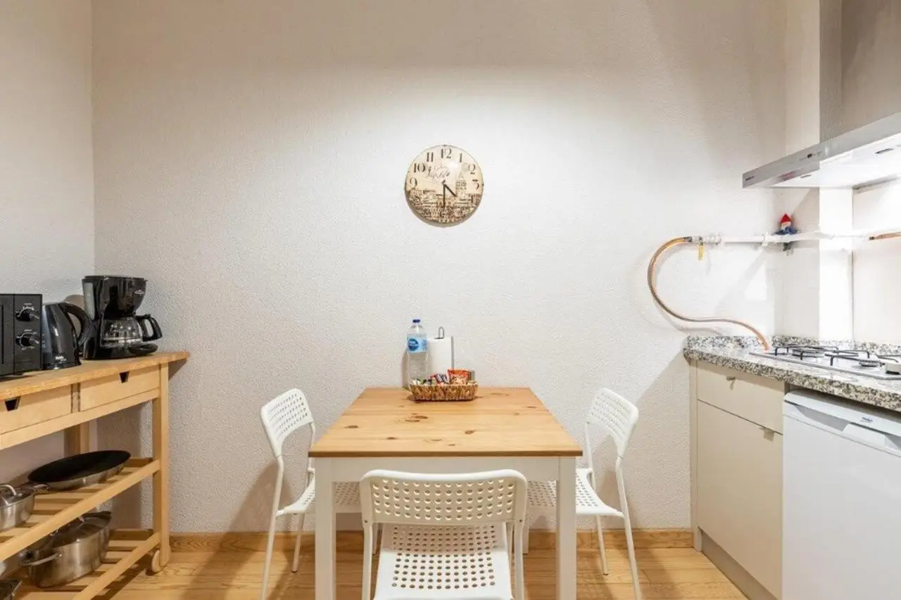 Warm Cozy Charming 2BD2Bath GalataTower Gem! #256