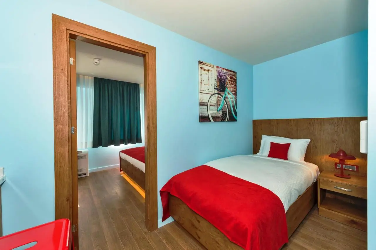 Taksim Istanbul Nis Hotel - Istiklal Street
