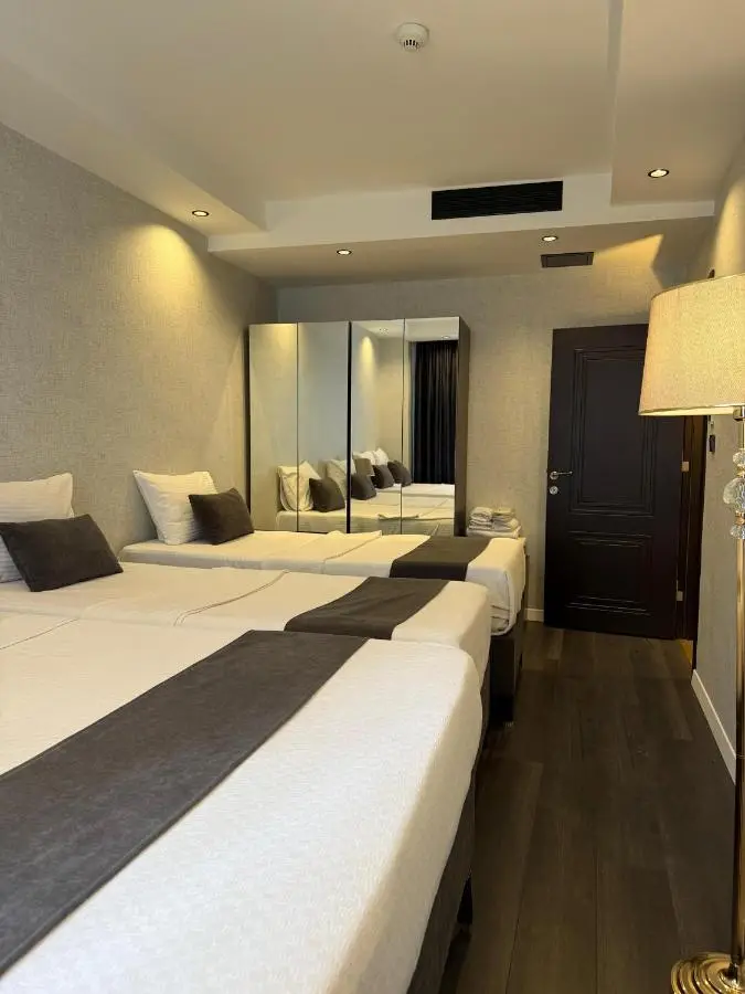 Grand Armada Hotel