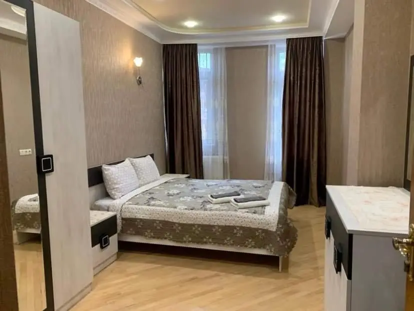 Tea’s Condo in the Heart of Tbilisi (3)