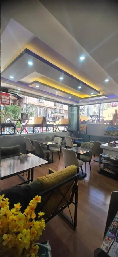 Blue Amedist Hotel
