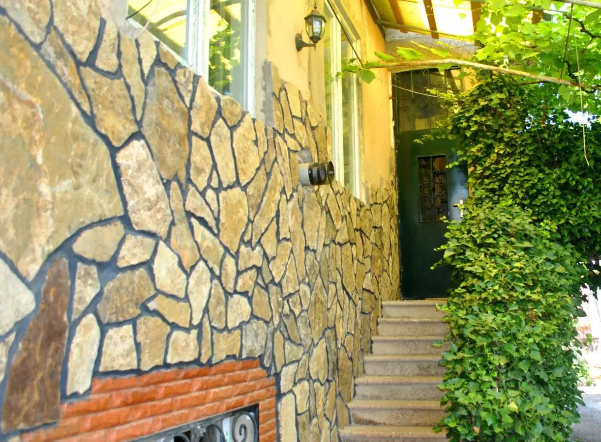 Tamar Guest House