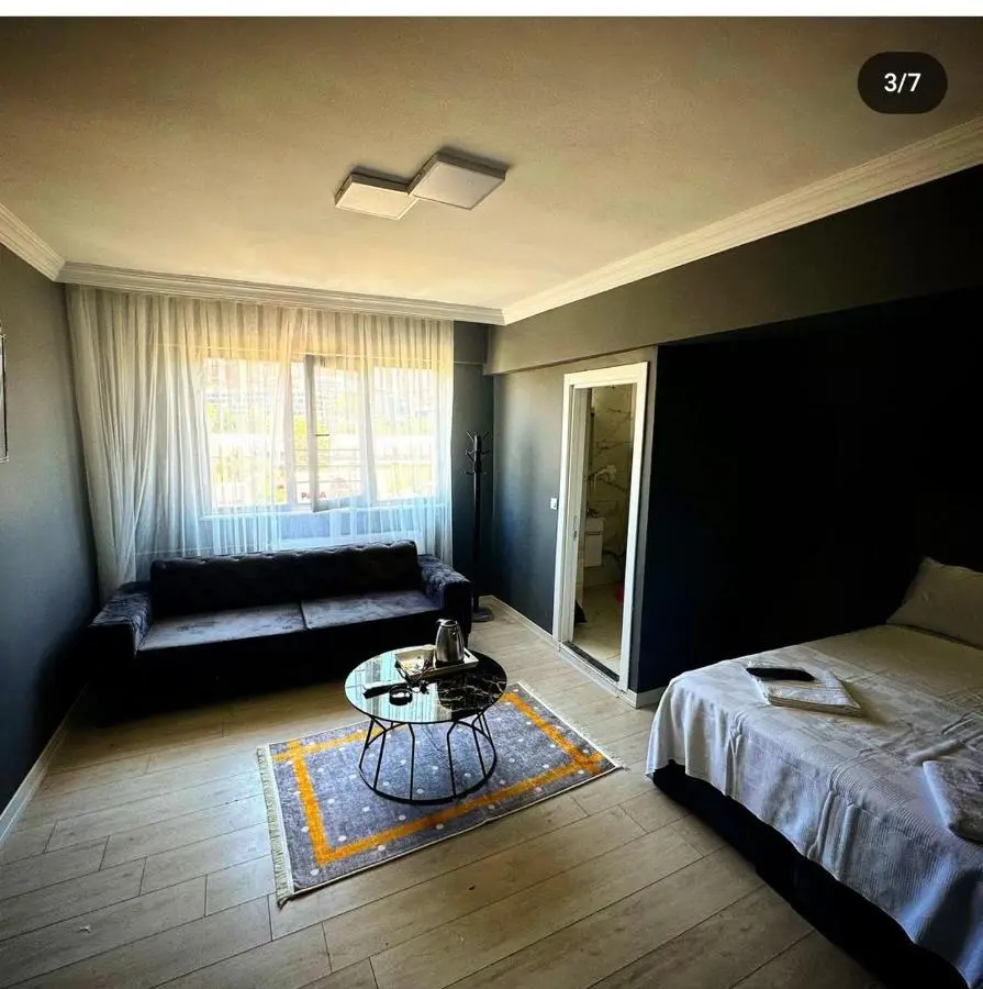 KRAL GRAND OTEl