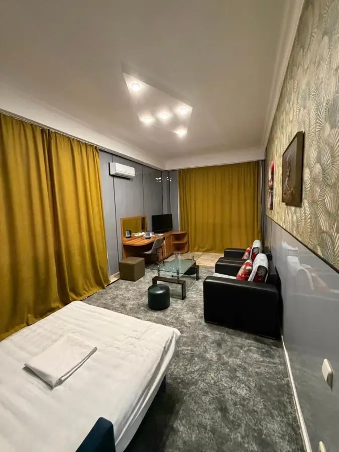 Hotel Condori