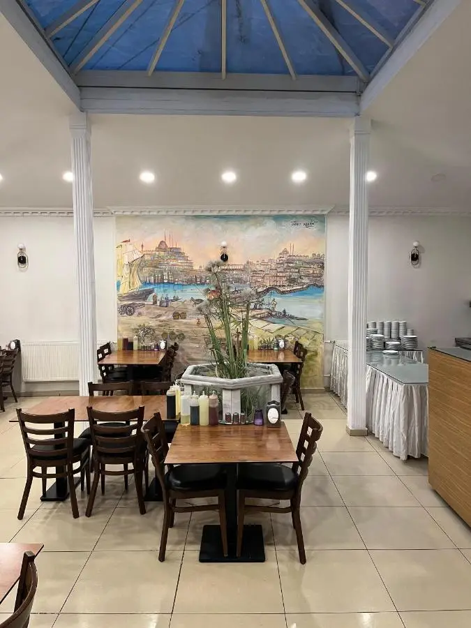 Adil Konak Hotel