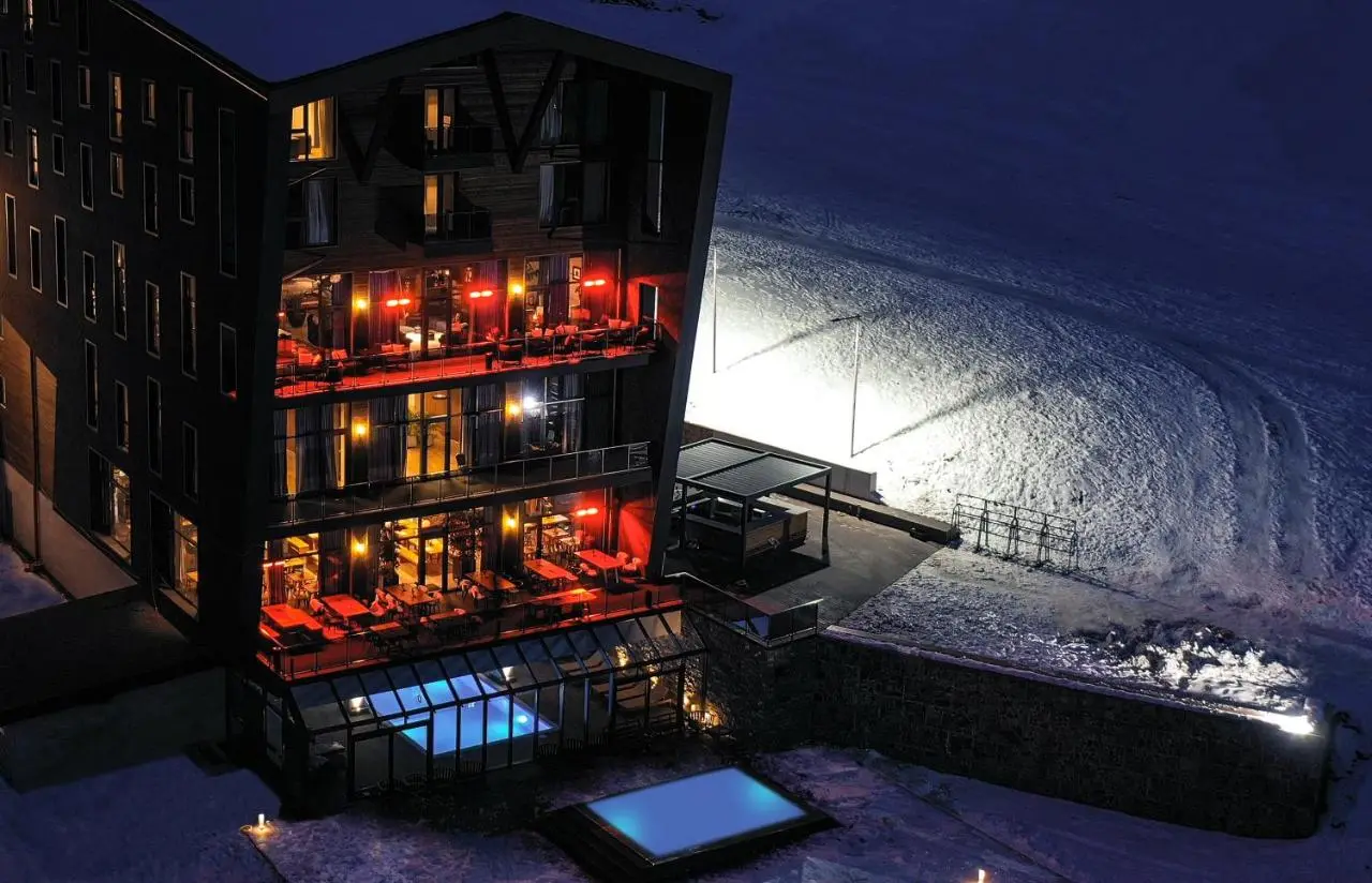 Gudauri Lodge