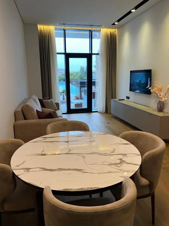 Sea Breeze Baku