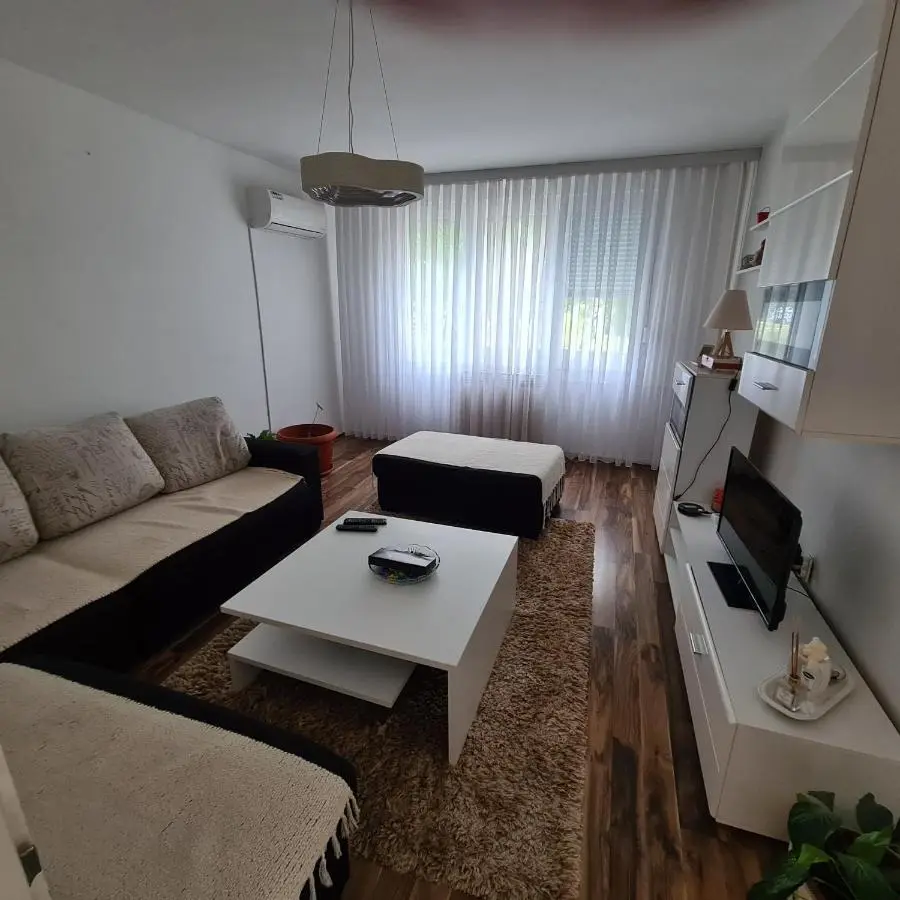 Family stay apartment Share