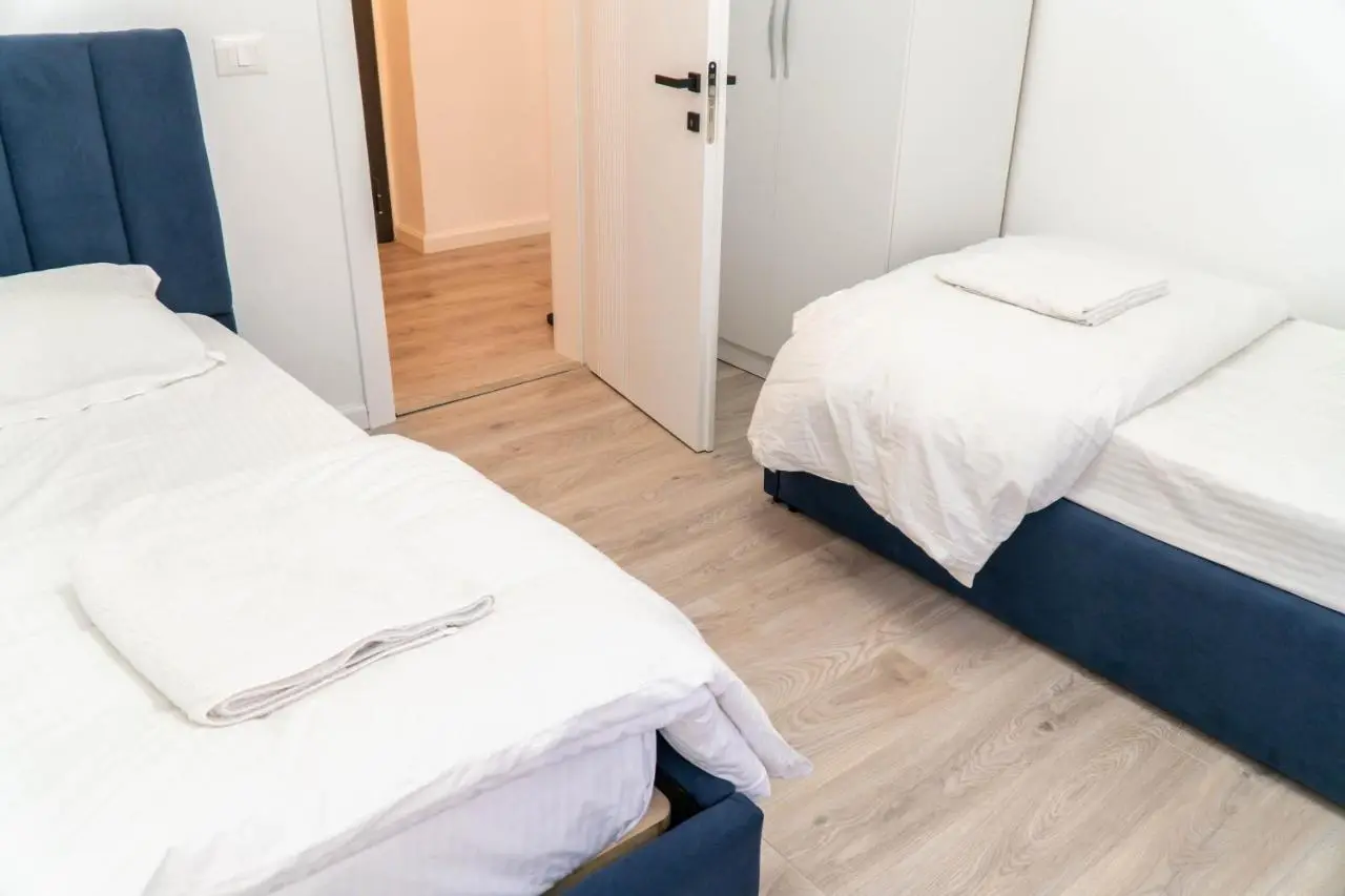 Signature apartment 8
