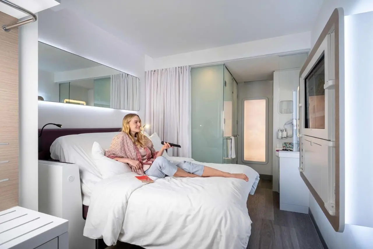 YOTELAIR Istanbul Airport, Duty free - International Transit area