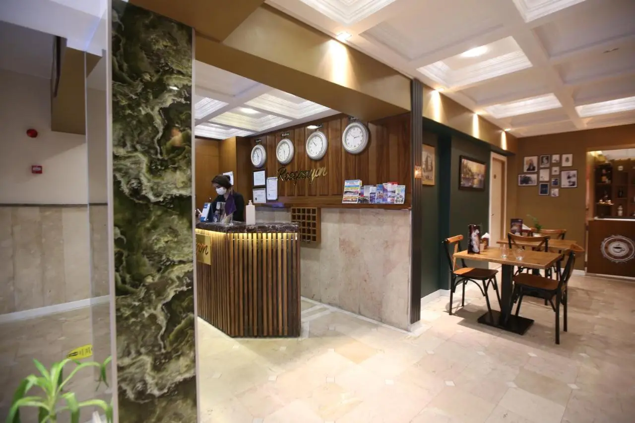 Senyor Garden Hotel