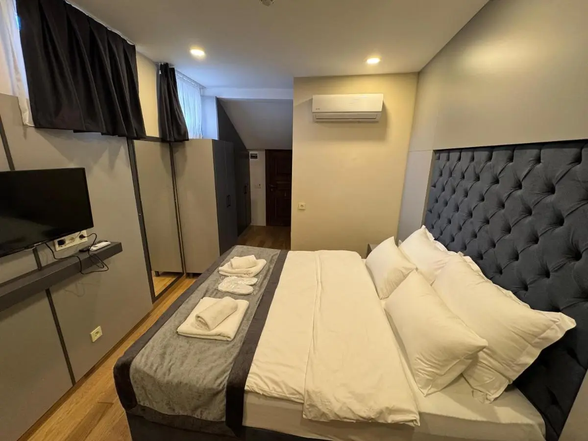 Spinel Hotel - Old City