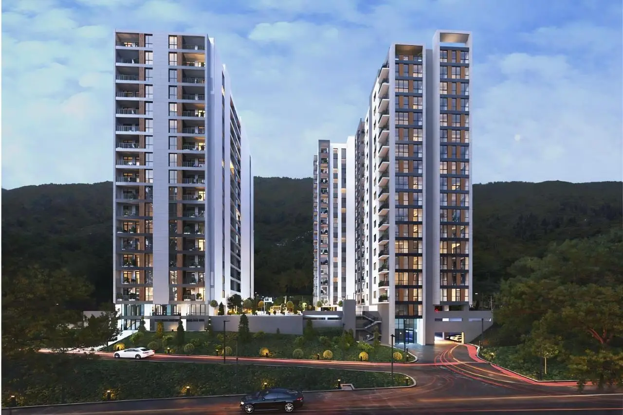 Park Ortachala Apartments with River and City View