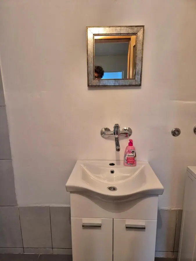 Golden View Apartment