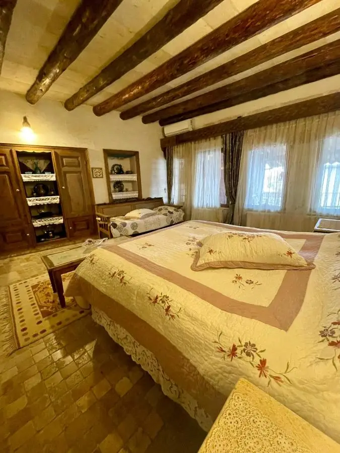 Sofa Hotel