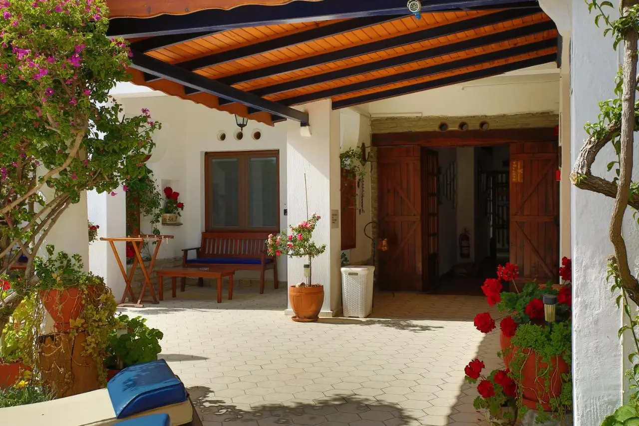 UzHan Beach Hotel