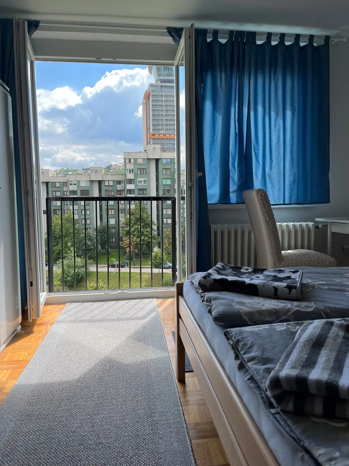 Cozy two bedroom apartment that feels like home
