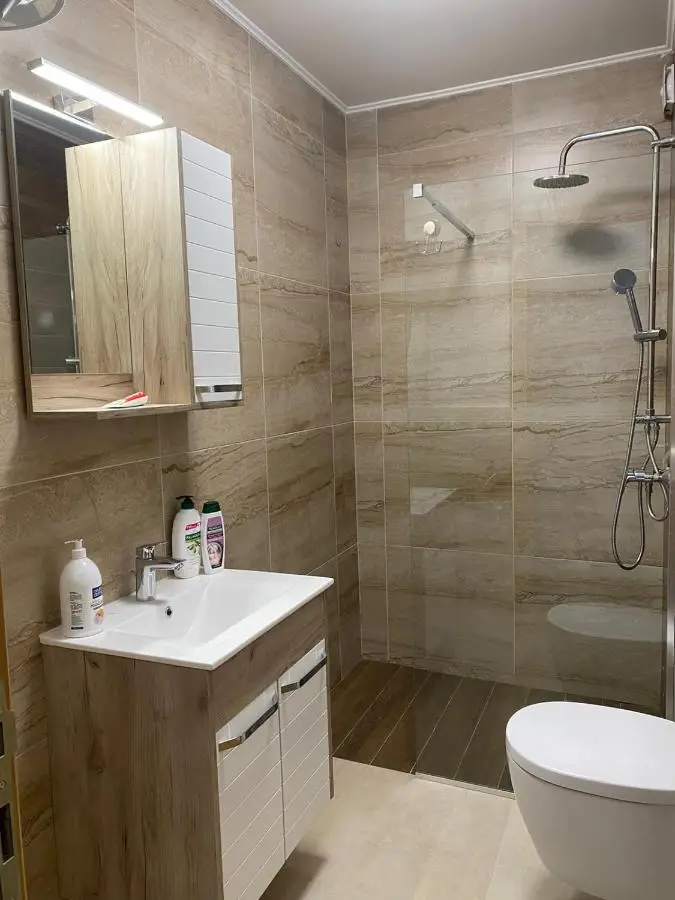 Apartman 306