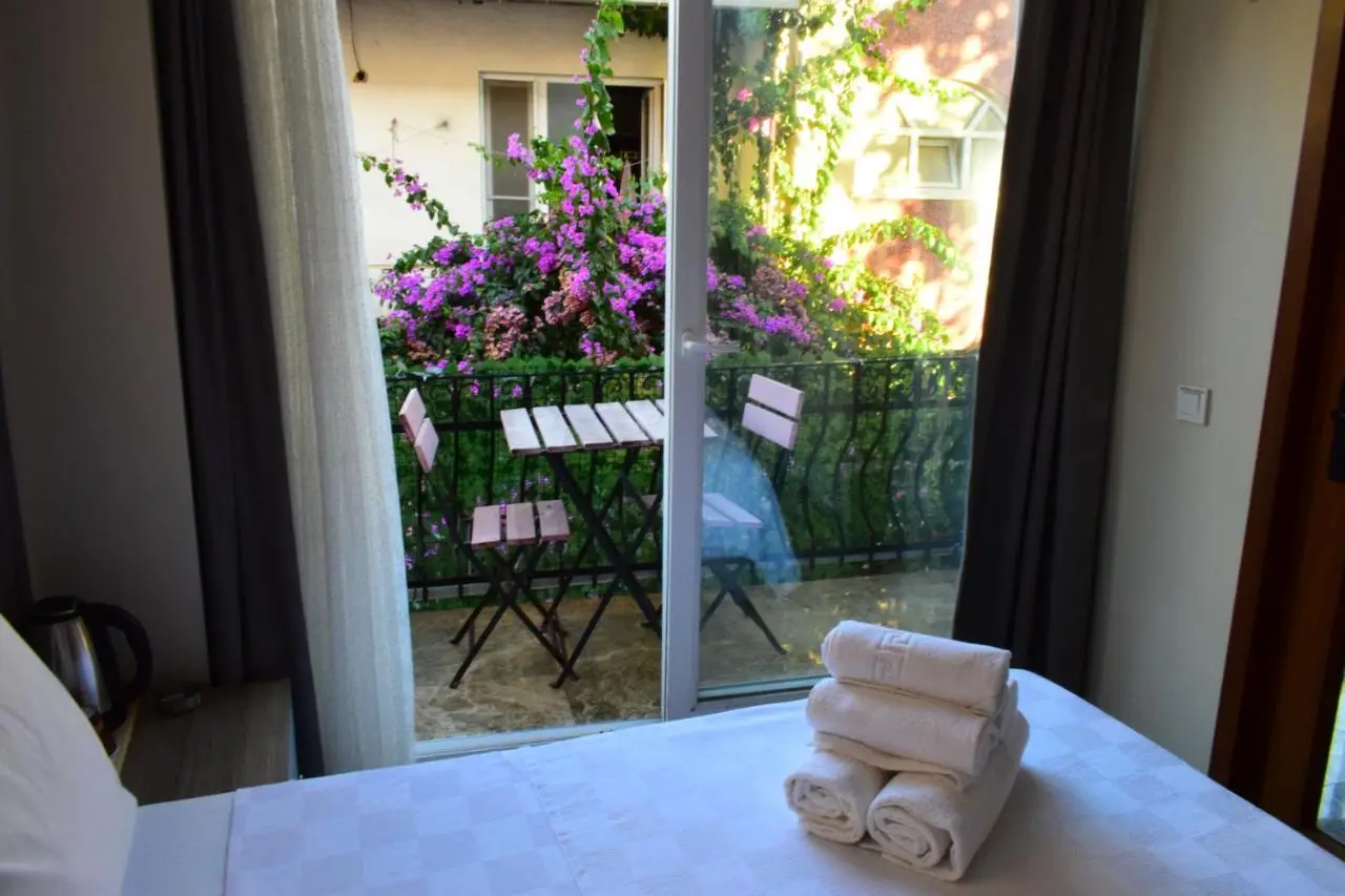 Büyükada Çarşı Pansiyon
