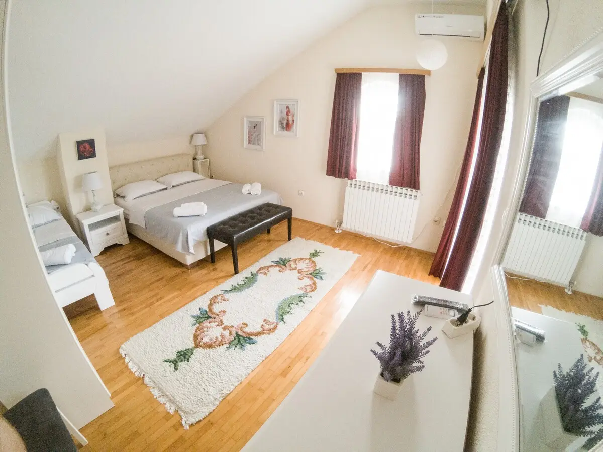 Villa Katarina - Family vacation home with pool