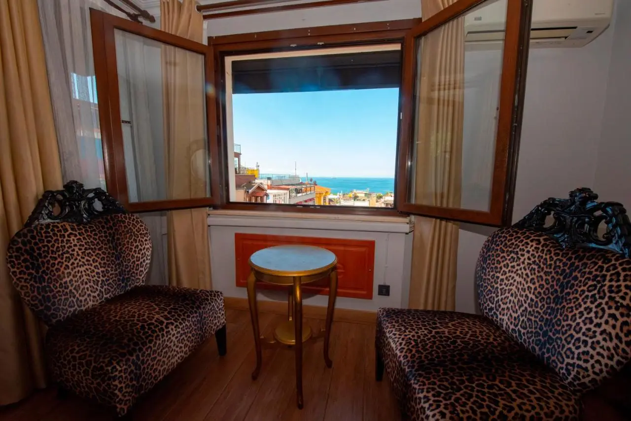 Hotel Daphne