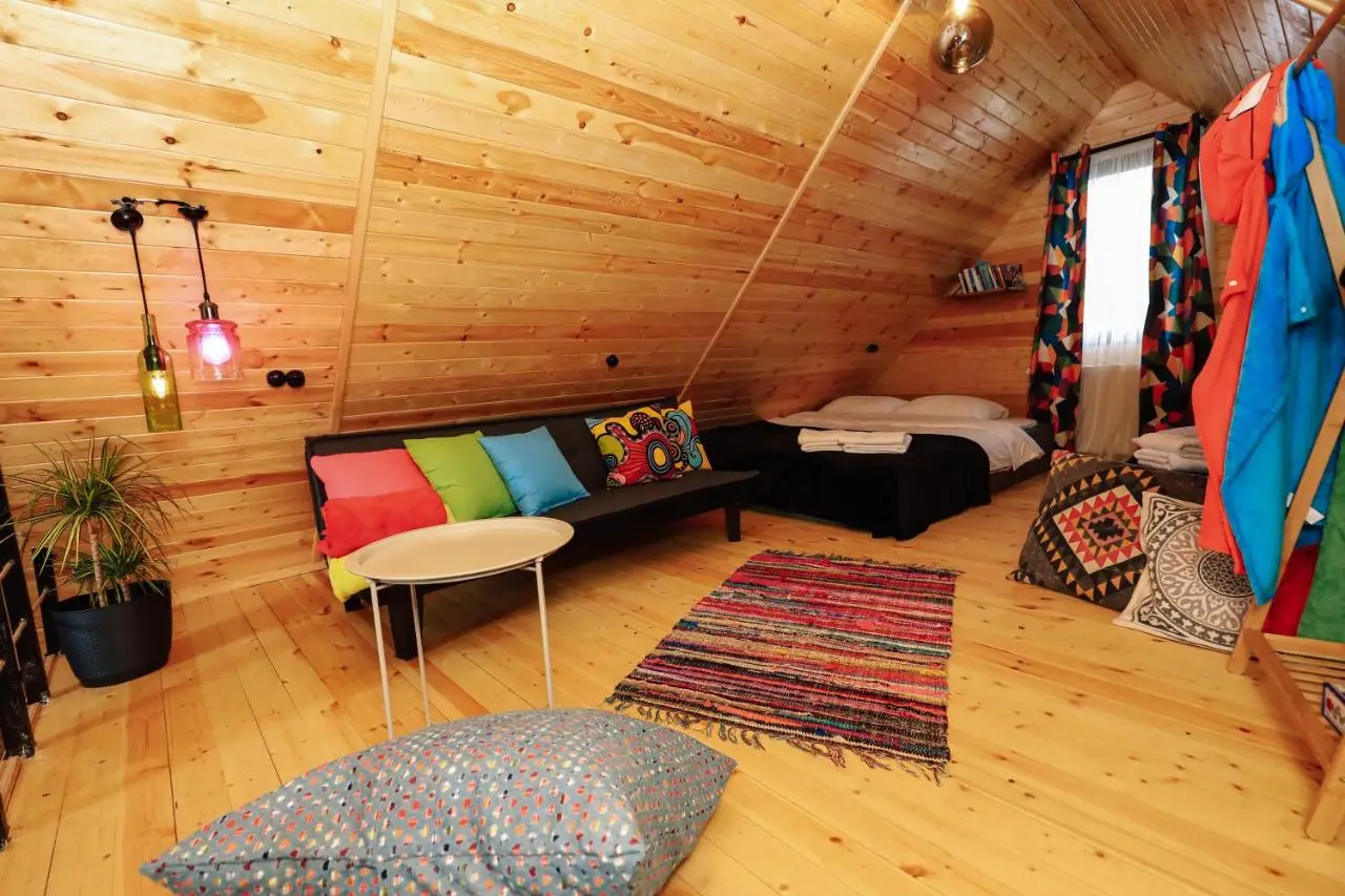 Wooden cottage "green house" in Bakuriani