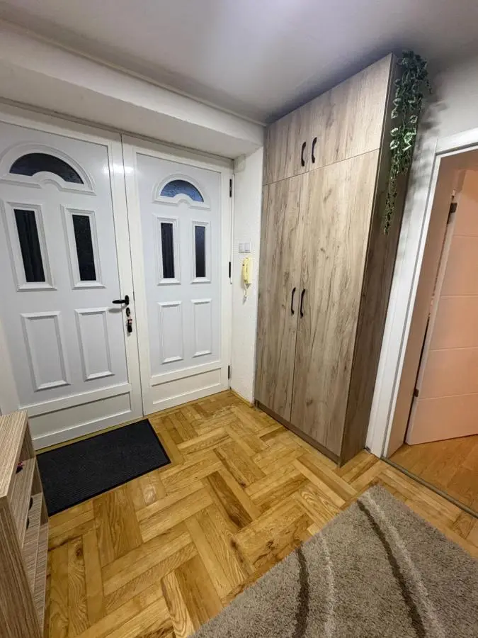 Apartment Irma free parking old town near Bascarsija