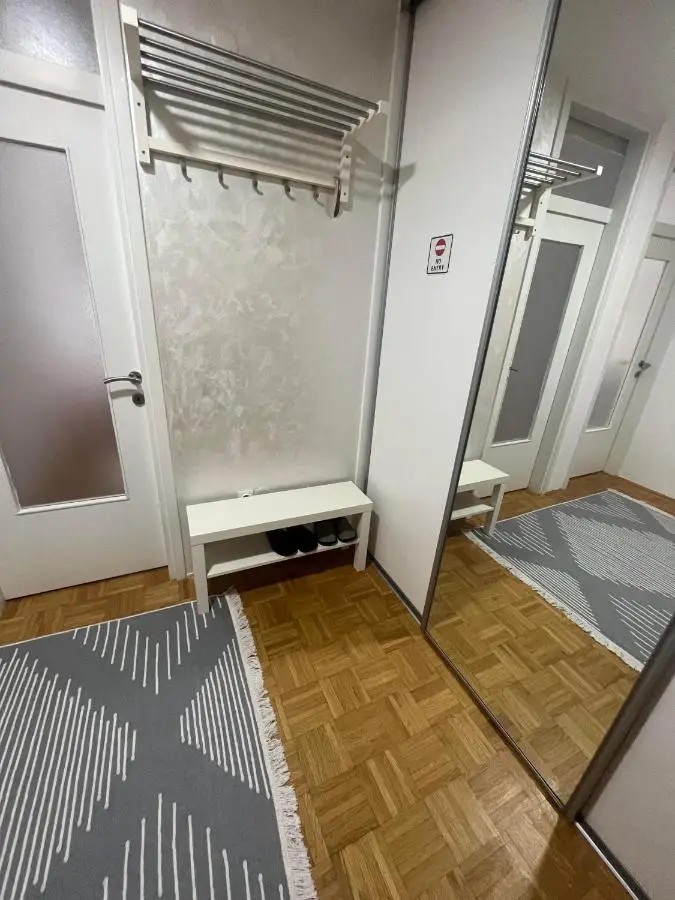 SASE Apartment