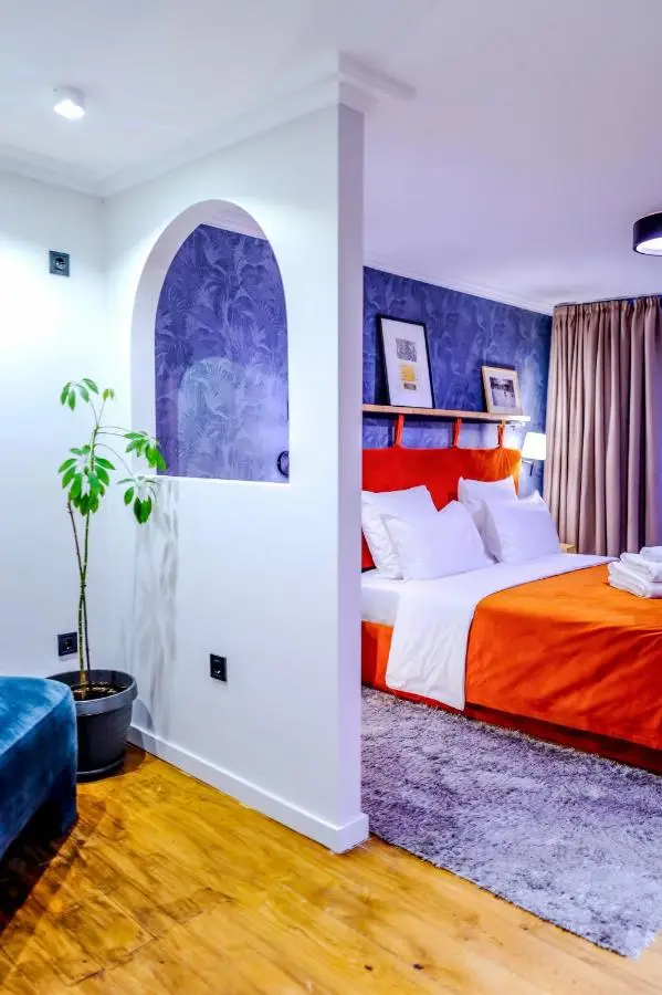 Zorba&Bond Boutique Hotel