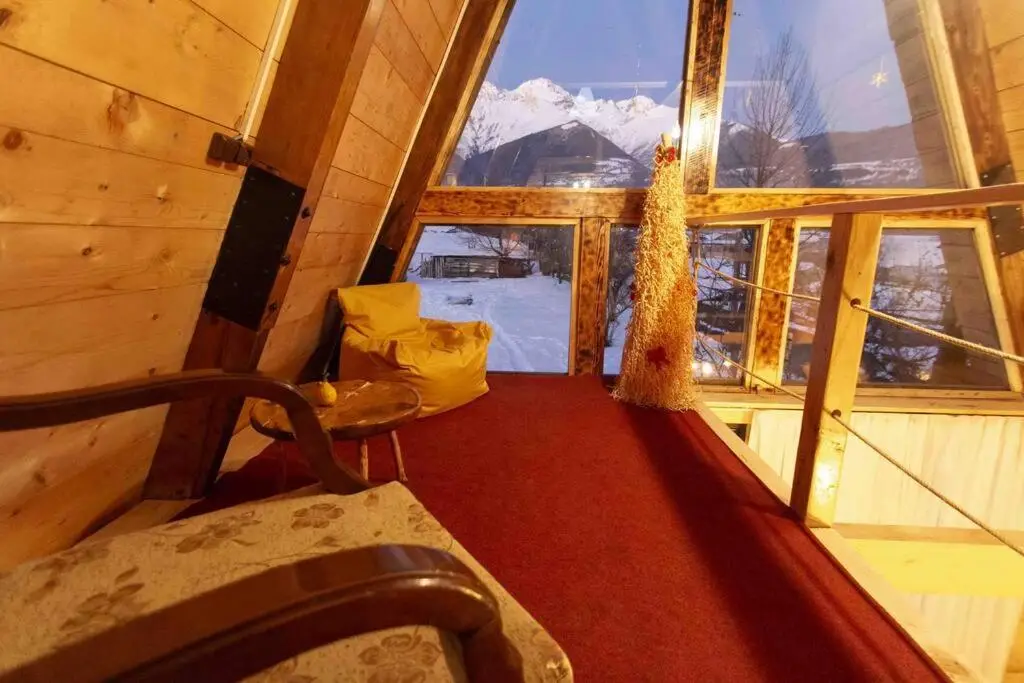 A-frame mestia
