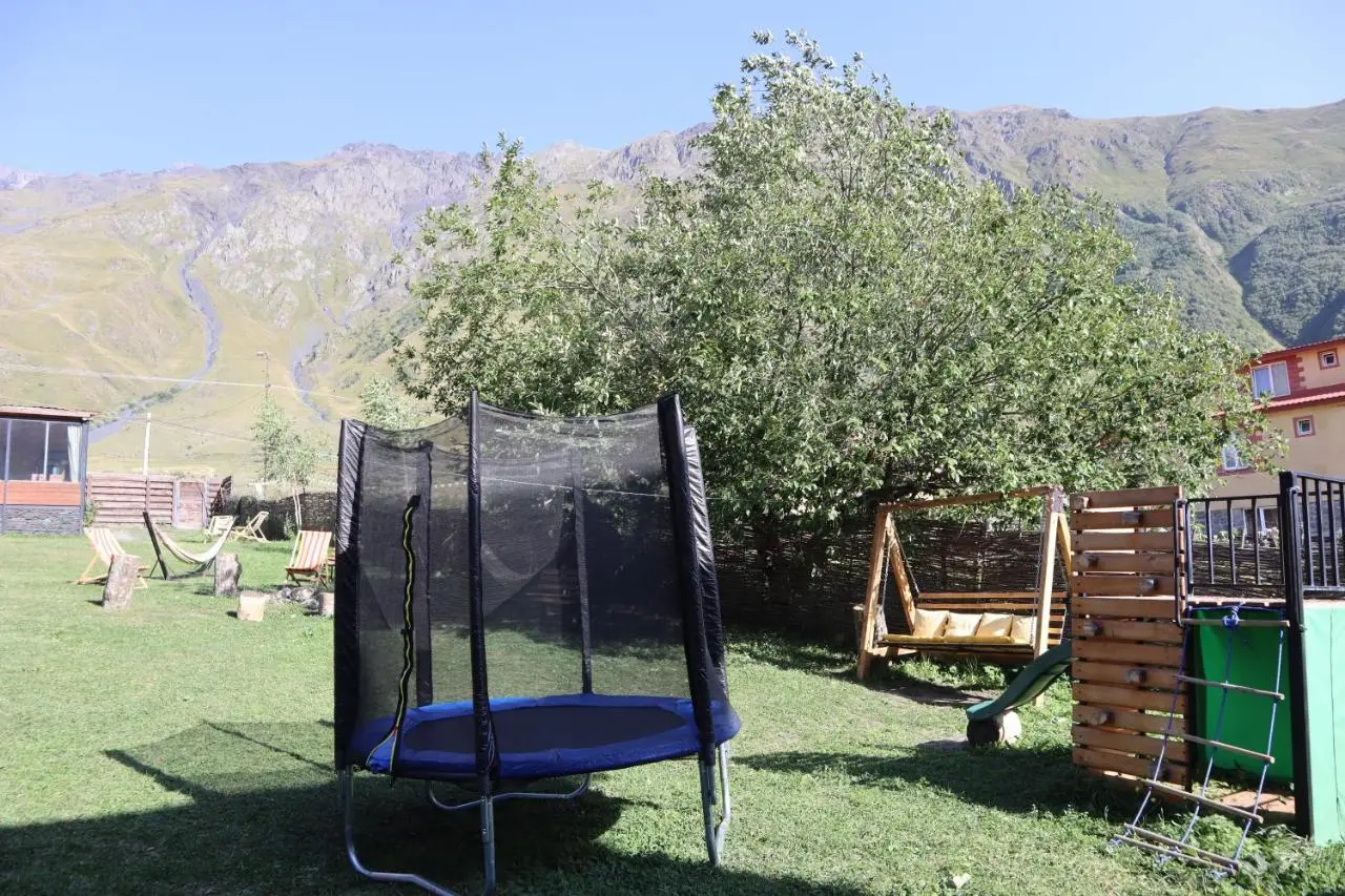 Kazbegi Cottages