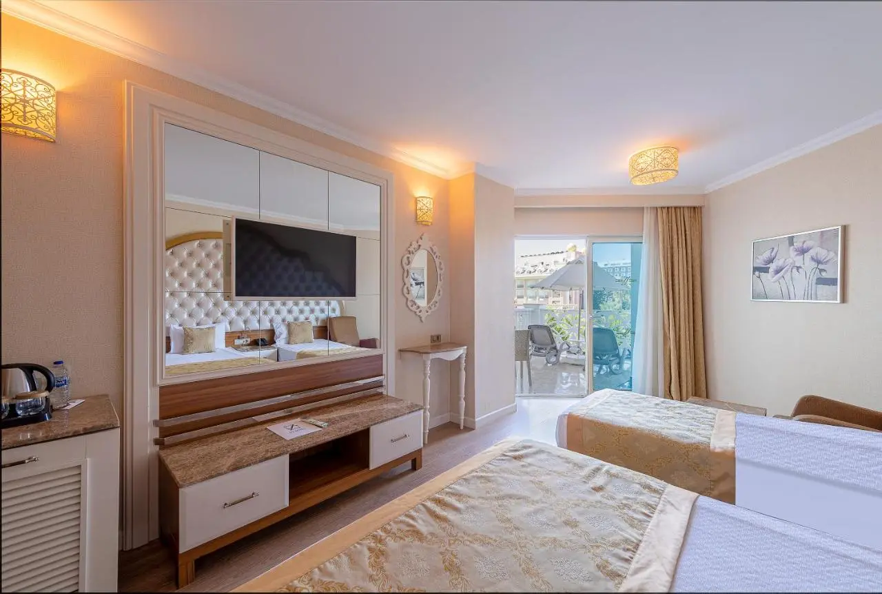 Oz Hotels Side Premium
