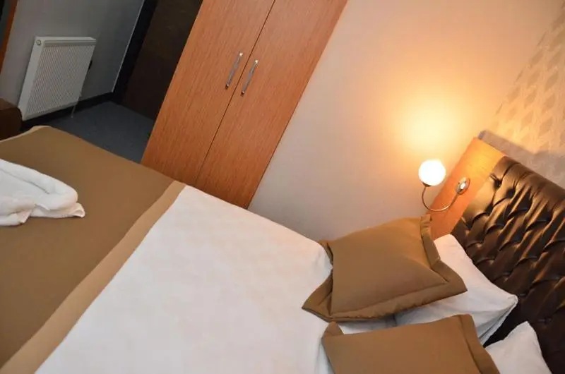 Otel Grand Lark İstanbul