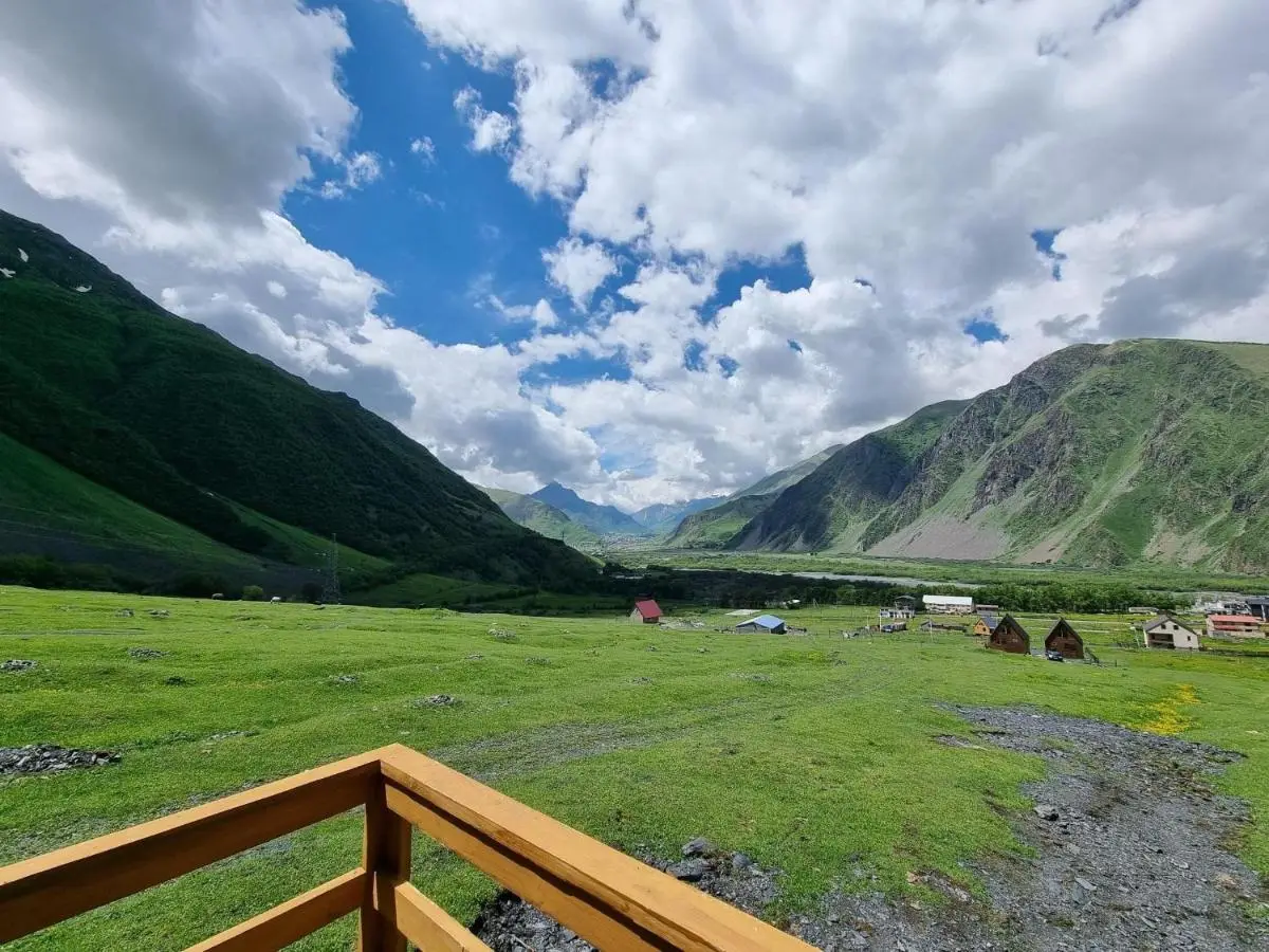 Memory Hut_Kazbegi