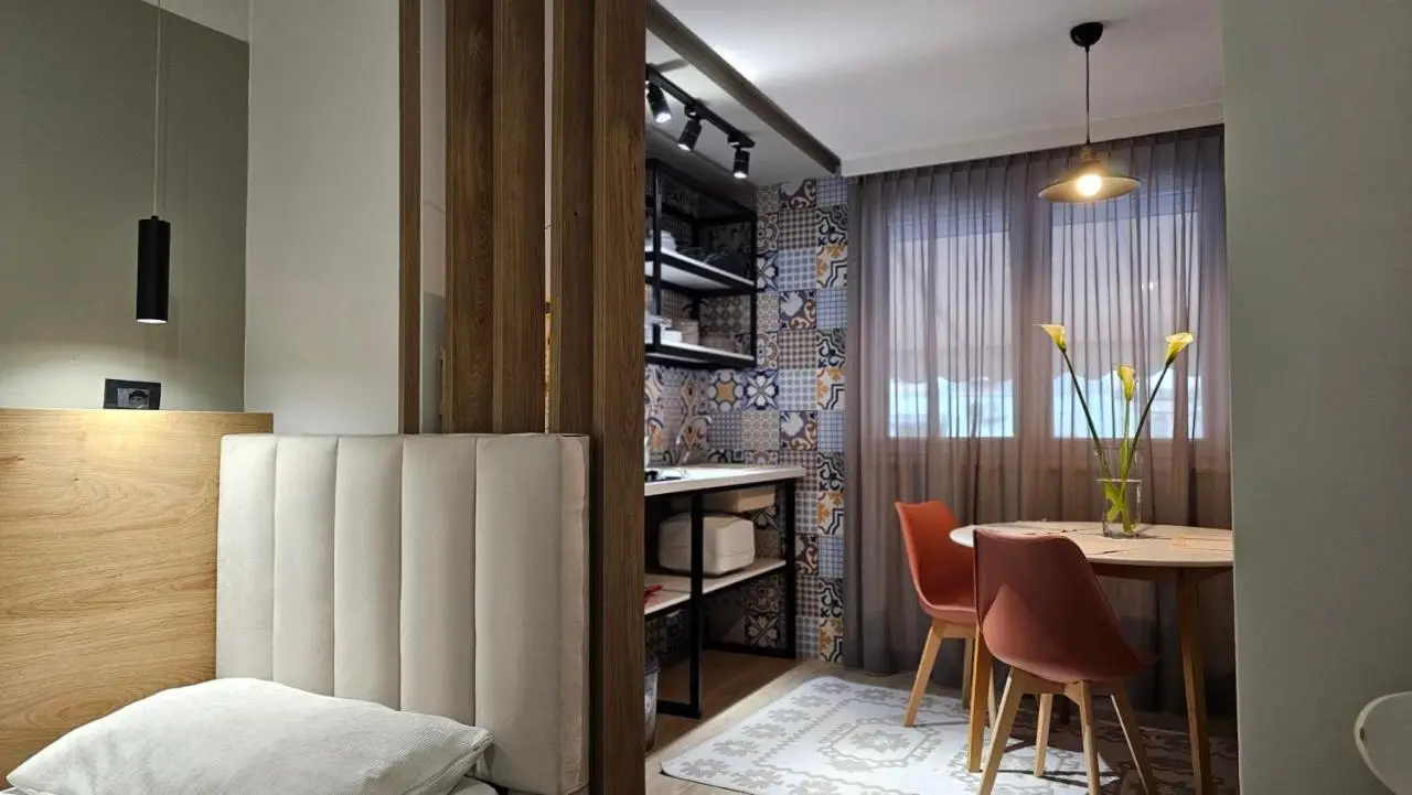 TAM Center Studio Apartment Next To Blloku No1