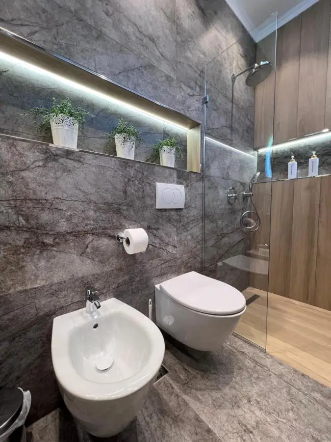 White Star Villa - Studio Apartments with Parking
