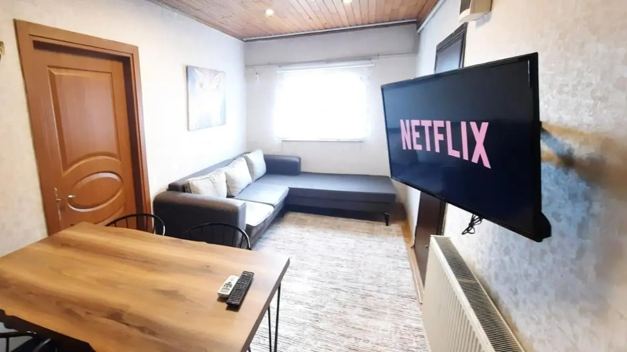 FINDIKZADE SEASIDE FLATS in lively Fatih area very near metro and tourist sights