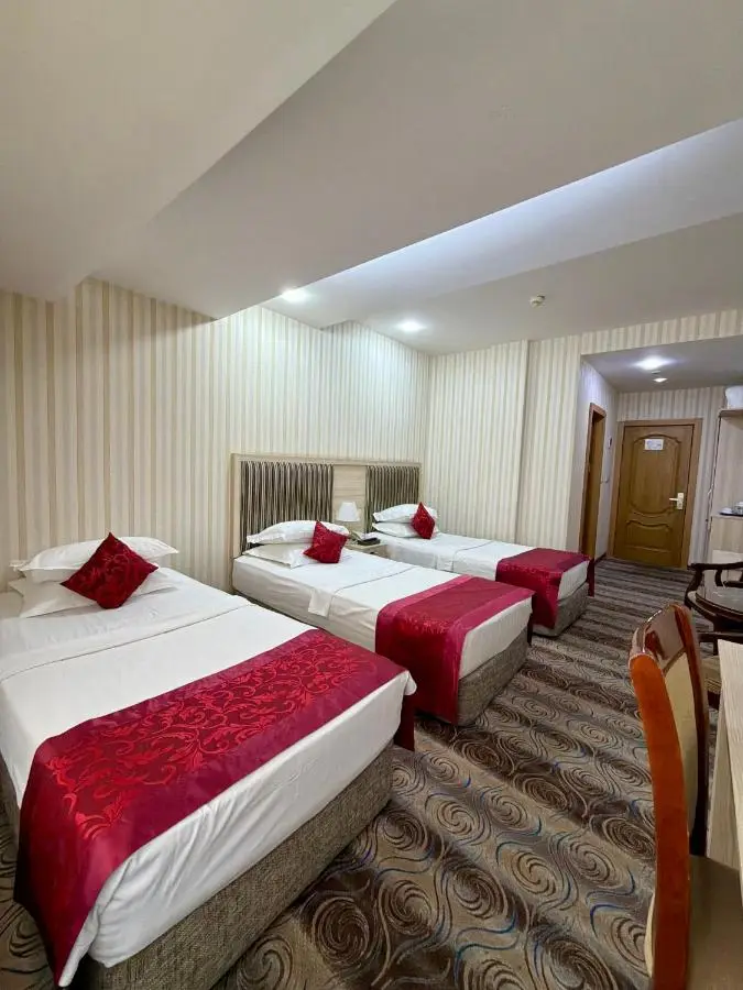 Royal Hotel