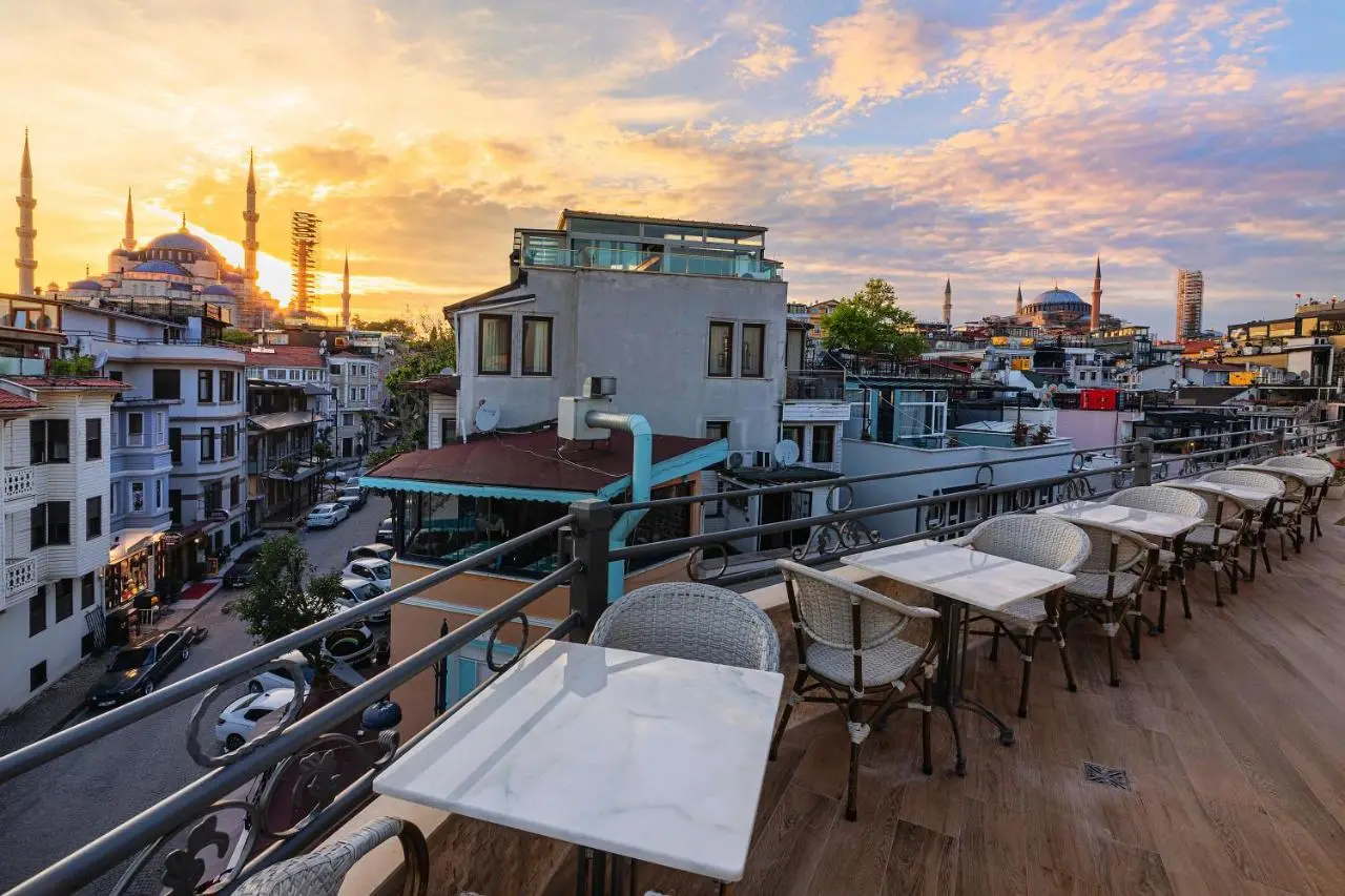 Azade Premier Hotel Istanbul
