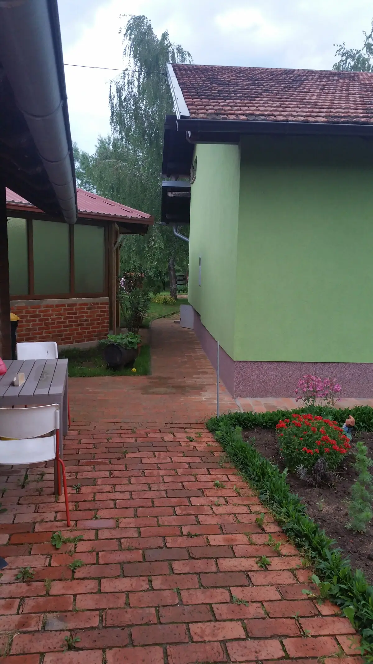 Una Green Garden Residence