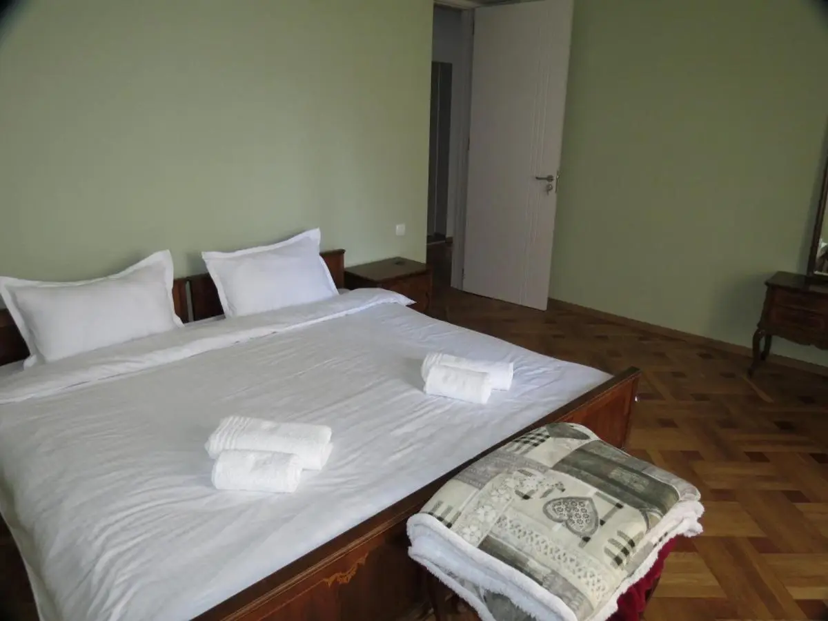 Three Rooms Apartment