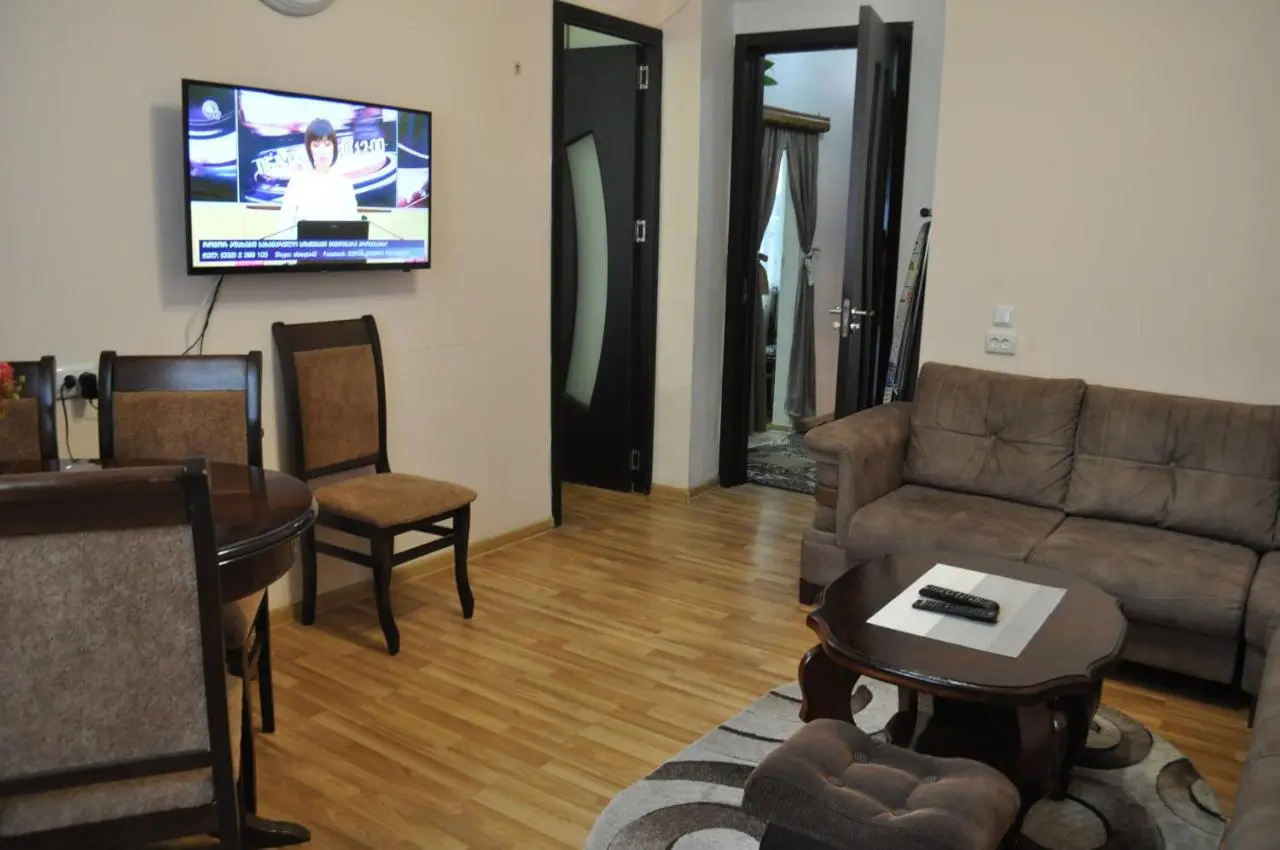 Tamara's Apartment In Avlabari