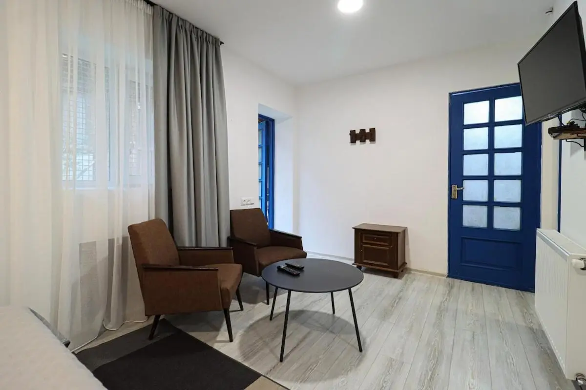 Stylish 1BR Apt in Central Tbilisi By Wehost