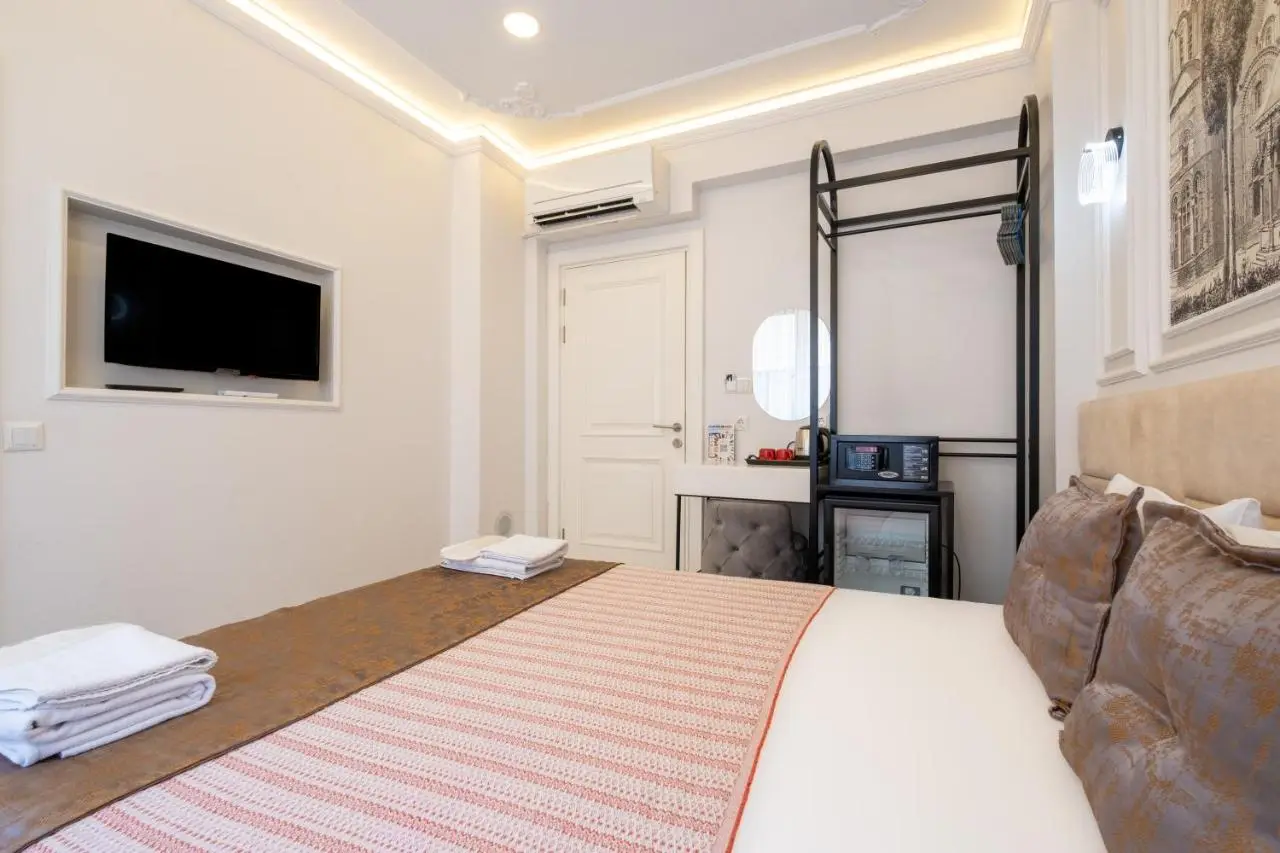 Megalos Galata Hotel