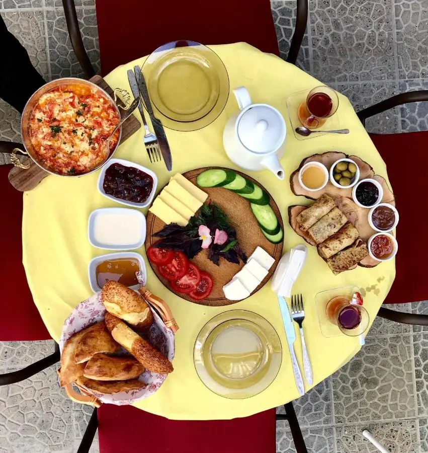 Bella Garden Nizami Hotel
